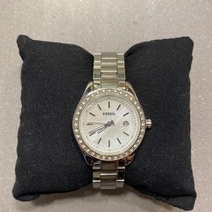 Fossil Watch - image 1